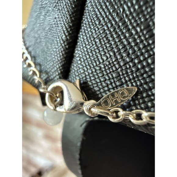 OHQ Pearl & Silver Tone Jewelry Set Necklace Bracelet & Earrings - Picture 6 of 14